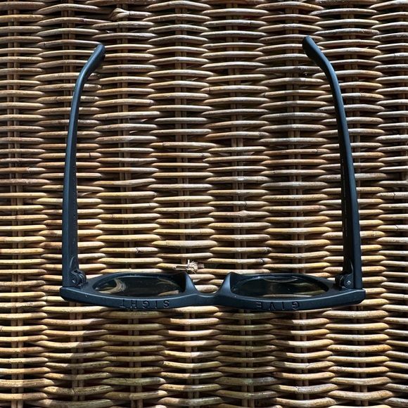 TOMS Sydney Traveler Matte Black Cat-Eye Sunglasses main image 7